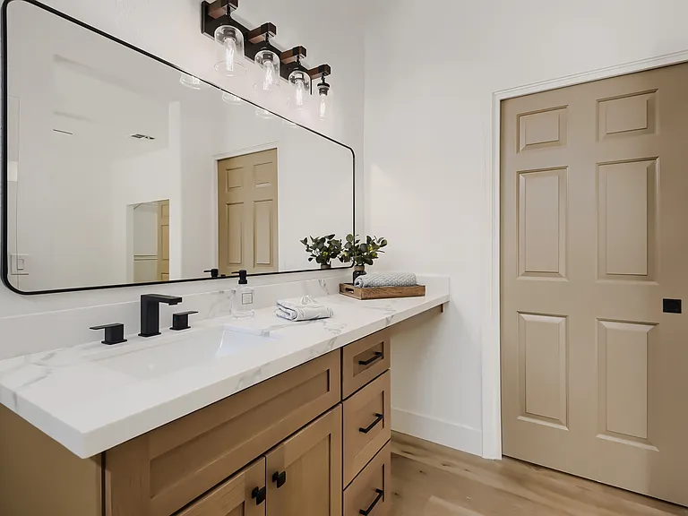 2609 Rangely Ave — Photo 22