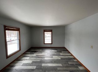 1205 E McDevitt Ave, Jackson, MI 49203