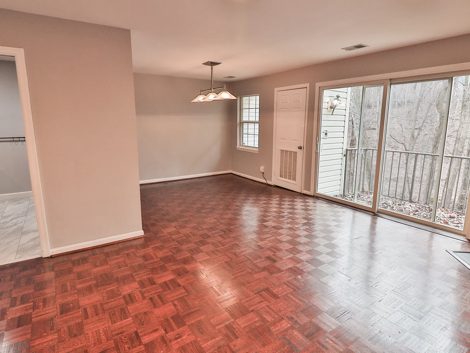 10488 Parthenon Court - 1 — Photo 4