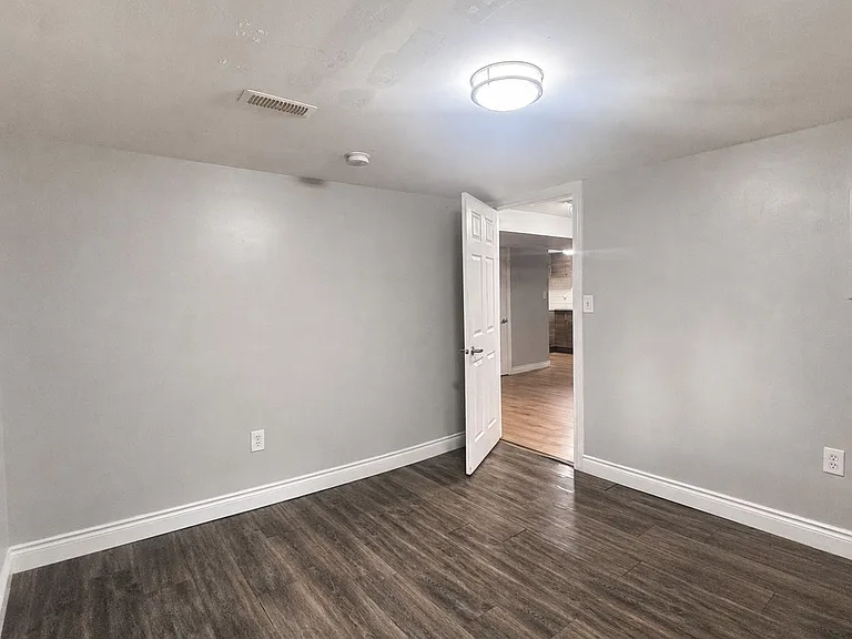 53 Shadyside Ave #BASEMENT — Photo 7