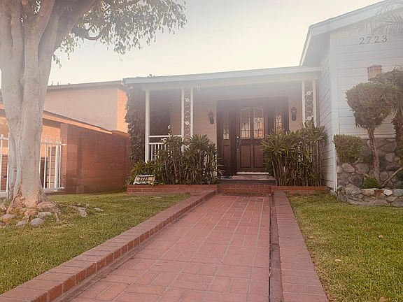 2nd image of 2723 Willard Ave
