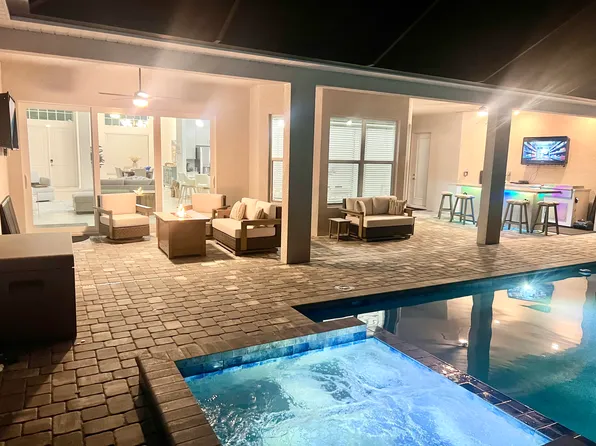 17310 Albatross Rd, Venice, FL 34293