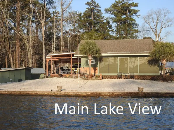 220 Honeysuckle Ln, Titus, AL 36080