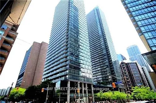 37 Grosvenor St Photo 1
