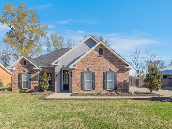 106 Hesper Dr, Carencro, LA 70520