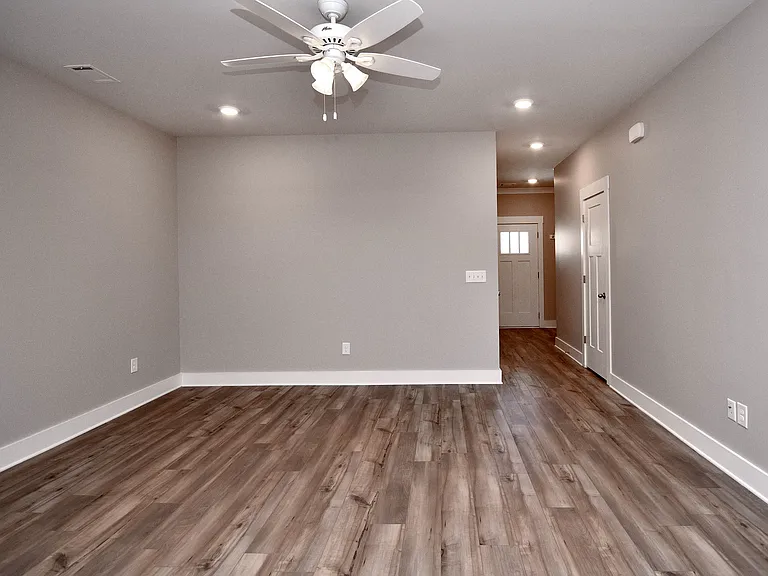 26 Starlake Rd — Photo 8
