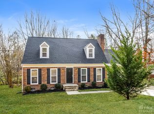 2124 Killarney Pl, Charlotte, NC 28262
