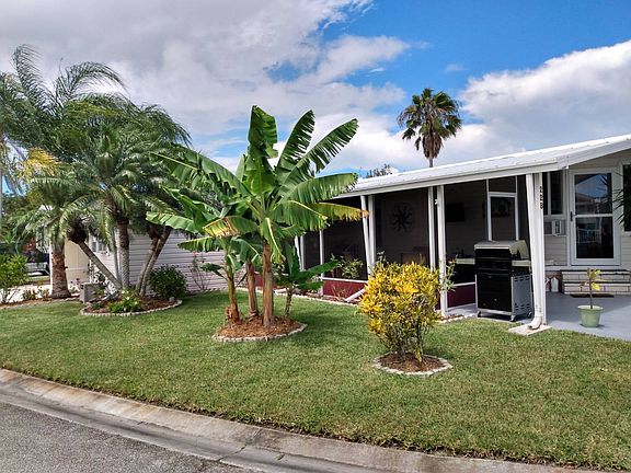2nd image of 8775 20th St #228