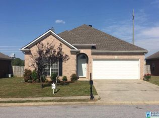 476 Daventry Cir, Calera, AL 35040