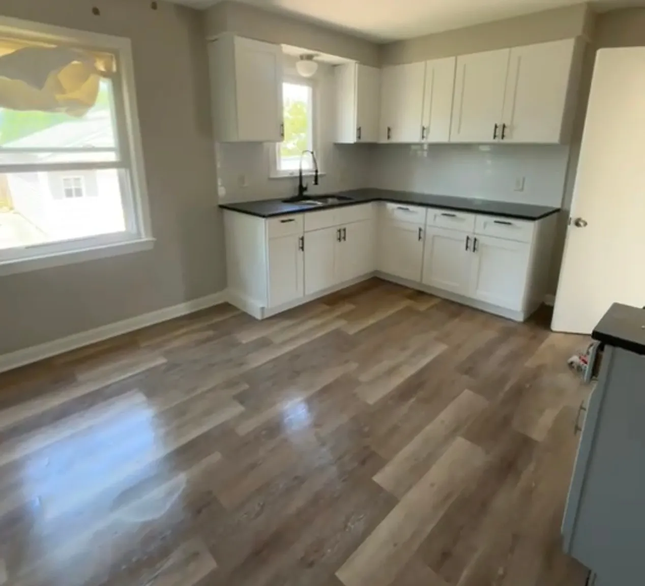 3 bed, 1350 sqft, $1,650 — Photo 1