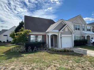 301 Mannington Dr, Morrisville, NC 27560