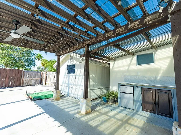 5763 Purdy Ln — Photo 19