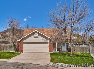 5641 Red Blf, Cheyenne, WY 82009