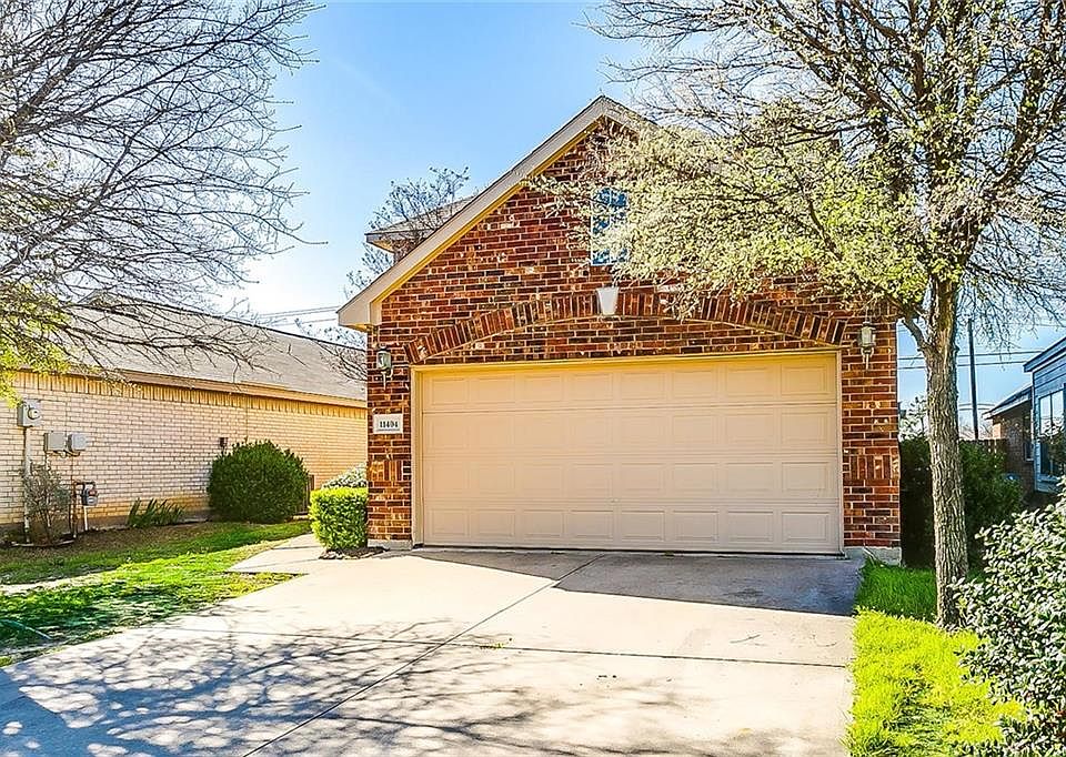 1st image of 11404 Petunia Dr