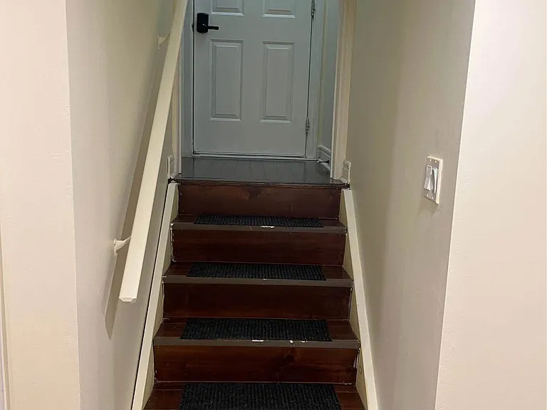 61 Philip Brown Ave #LOWER — Photo 10