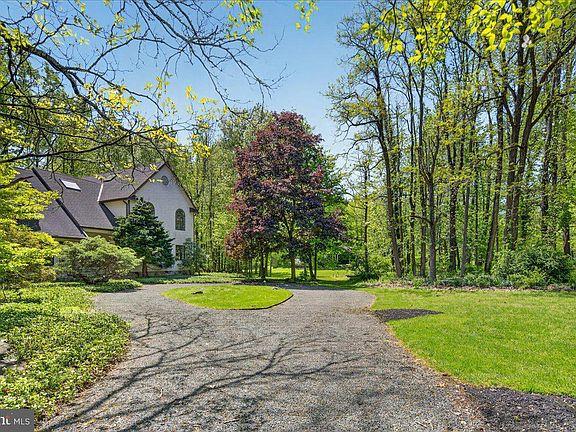 4th image of 255 Arreton Rd