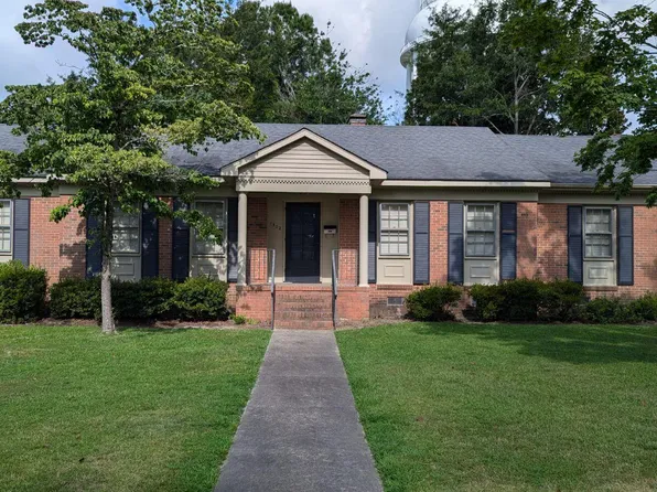 1302 Ridge Road, Kinston, NC 28504