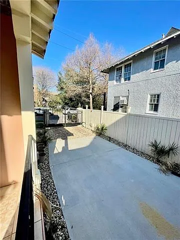 8012 Burthe St — Photo 33