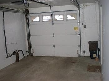 Single Garage for Auto Storage Only