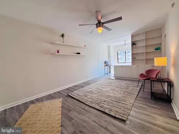2141 I St NW APT 610, Washington, DC 20037