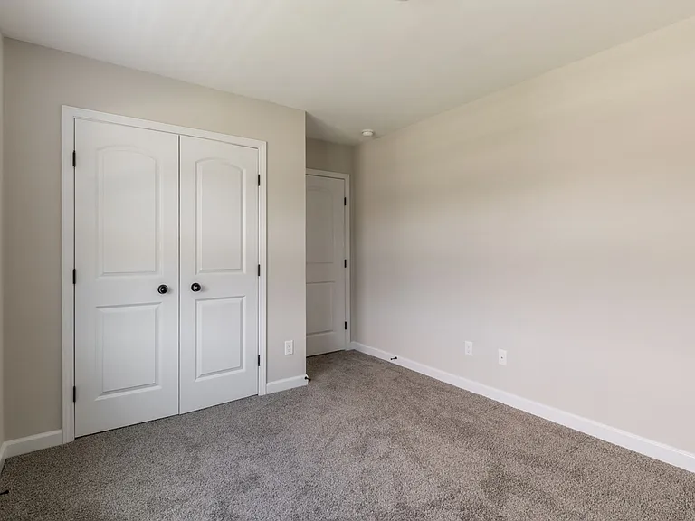 300 Waylon Way — Photo 24