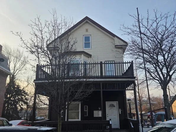 61 Crescent Ave #3, Chelsea, MA 02150