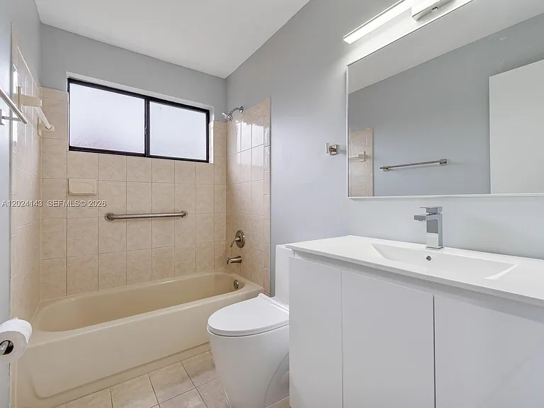13360 SW 46th St — Photo 26