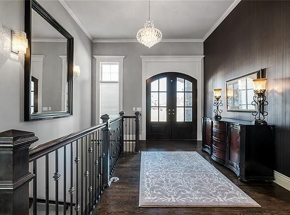 2nd image of 4105 NE Edmonson Cir