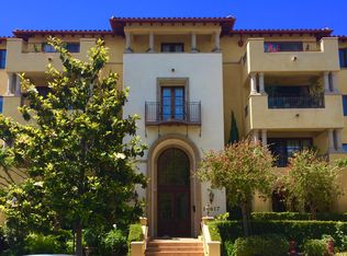 10617 Eastborne Ave APT 201, Los Angeles, CA 90024