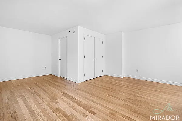 Rented by Mirador Real Estate | media 23