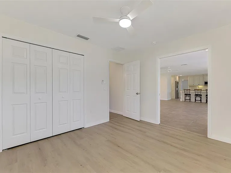 2340 Palmetto St — Photo 33