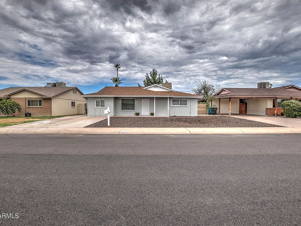 1st image of 4514 W Altadena Ave