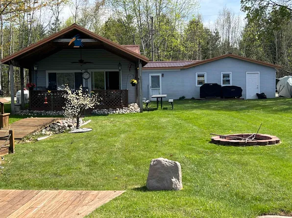 591 E Sun Oil Rd, Gladwin, MI 48624