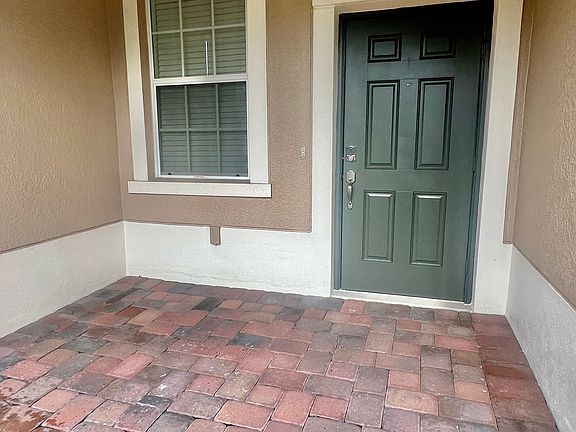 3rd image of 10773 Savannah Landing Cir
