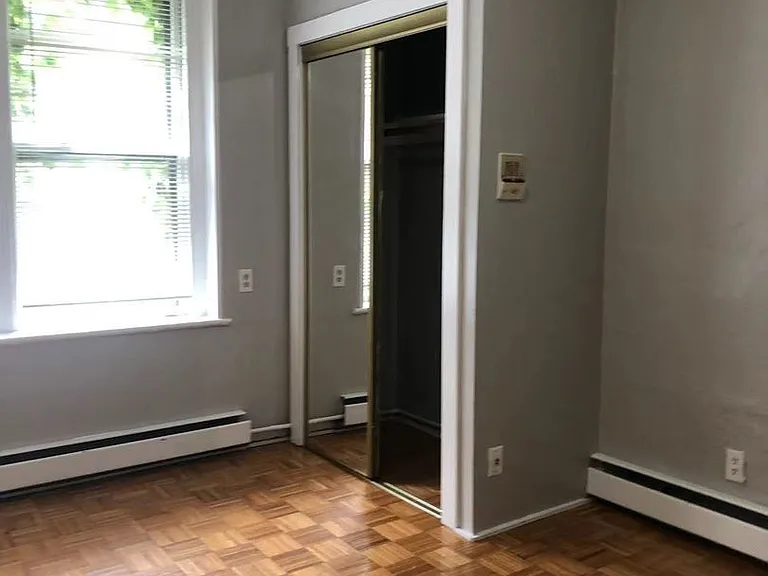 40 Anderson St #10 — Photo 4