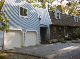 2193 Lunenburg Rd, Lancaster, MA 01523