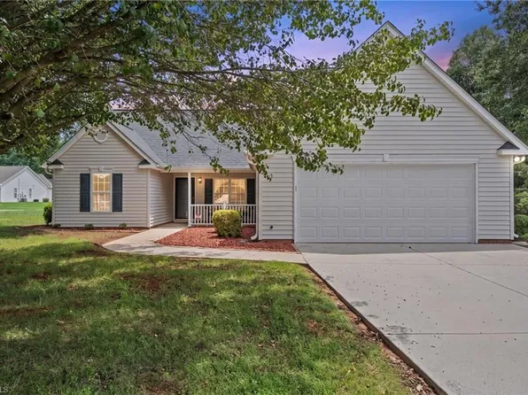 3185 Beeson Acres Rd, Winston Salem, NC 27105