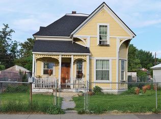 809 N 4th St, Yakima, WA 98901