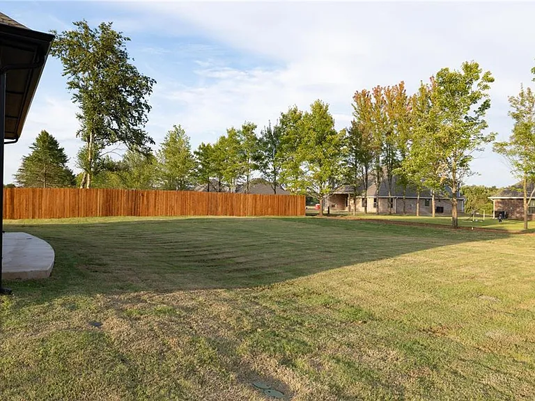12616 Velvet Ash Ave — Photo 30