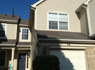 56 Keeneland Ct, Grayslake, IL 60030