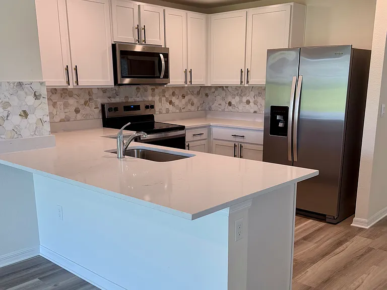 3131 Evenmore Way — Photo 3