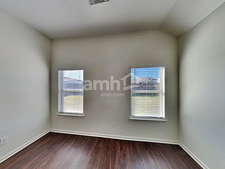 21927 Saragosa Pond Ln — Photo 12