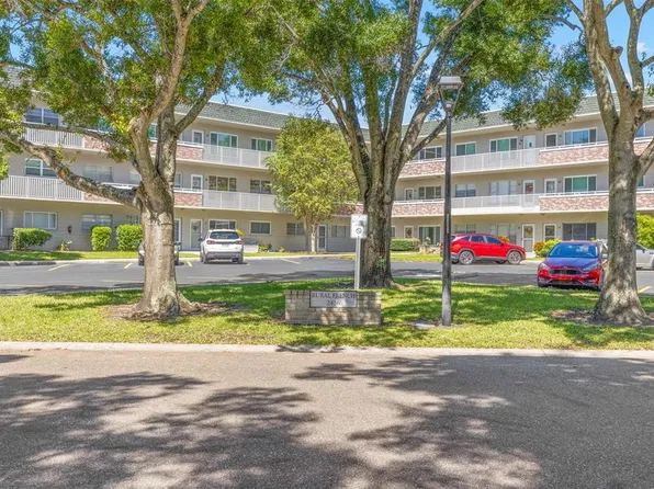 2426 PERSIAN DRIVE #52, CLEARWATER, FL 33763