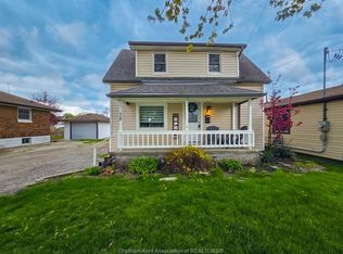 12 Houston St, Chatham Kent, ON N7M 2Z8