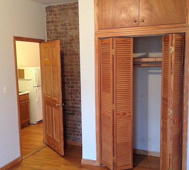 1st image of 3034 32nd St APT 1D