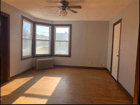 3rd image of 32 Tampa St #4