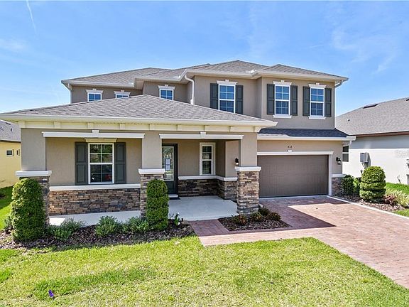 3rd image of 412 Silver Dollar Ln
