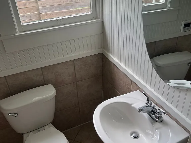 115 General Gardner Ave — Photo 13