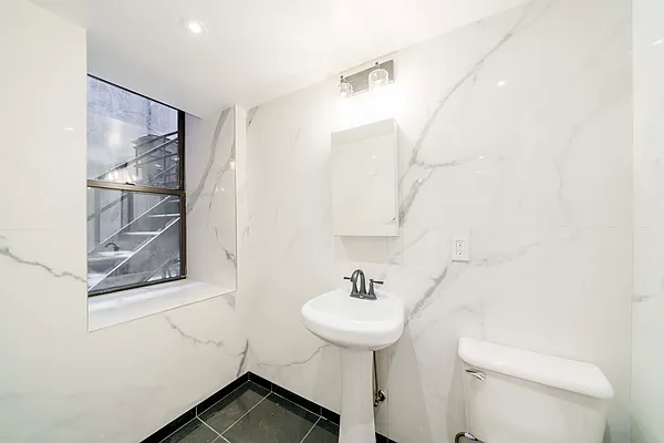 Rented by Douglas Elliman | media 14