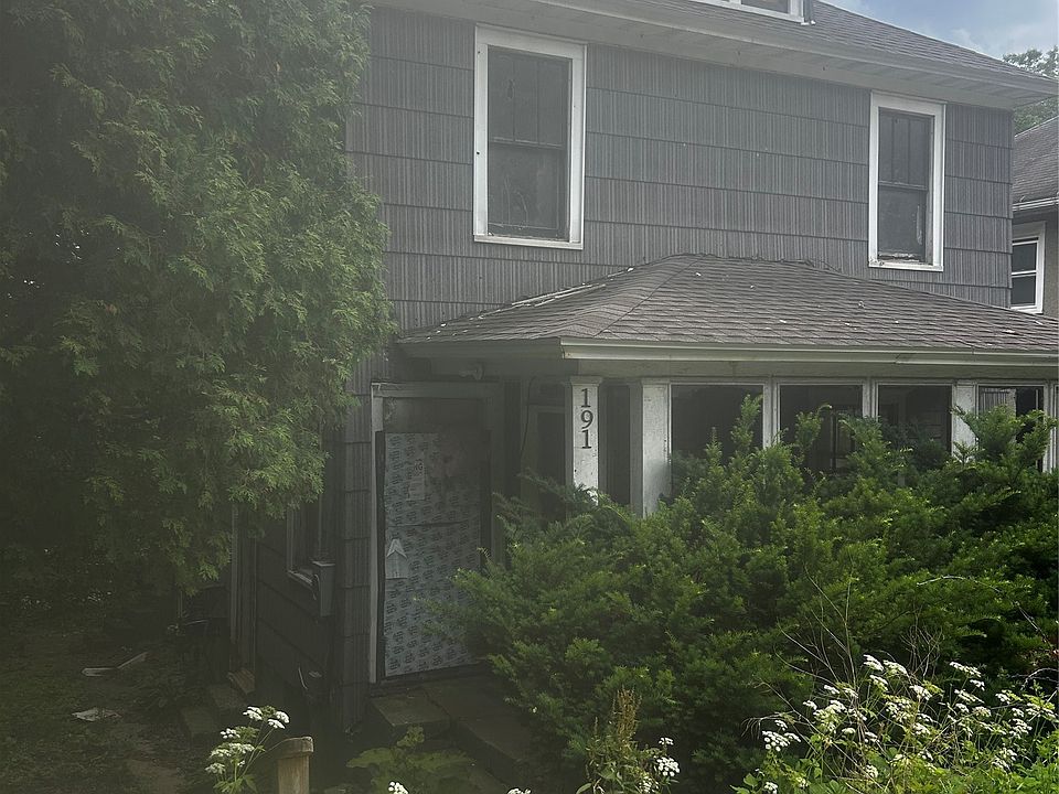 1st image of 191 Prospect St